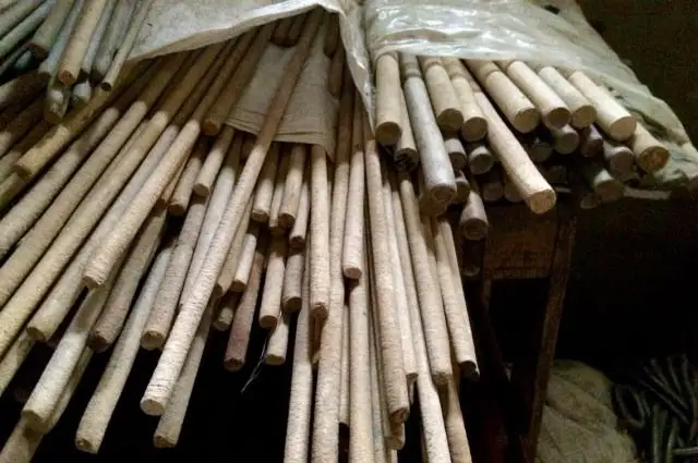 Эбонитовые стержни